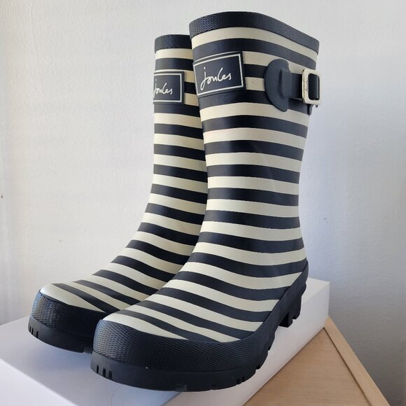 Joules Shoes - JOULES Molly Welly Print Rain Black Stripe Rain Boots (Side: 6)